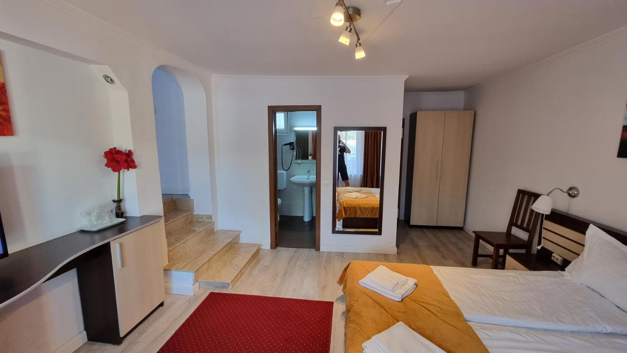 Vila Parc Cluj-Napoca Eksteriør bilde