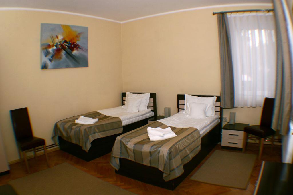 Vila Parc Cluj-Napoca Eksteriør bilde